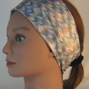 Headband in Silver Chevron-left